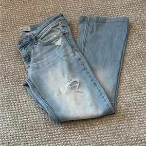🎀 Hollister womens distressed jeans 5S w27 L31.🎀